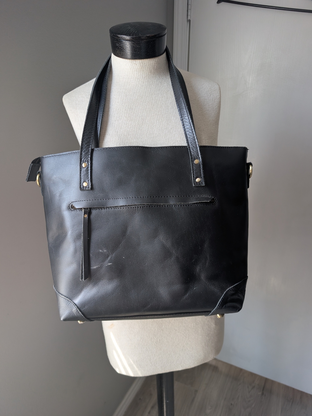 Everyday Black Leather Tote with Front Zip Pocket